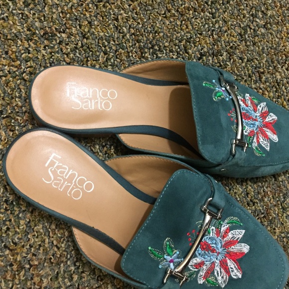 Franco Sarto Embroidered Devra Slip Ons - Picture 1 of 4